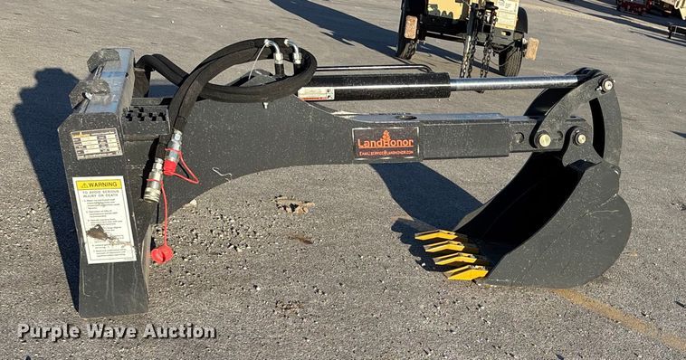 image for item EE4099 2025 Landhonor BH-12-72D skid steer backhoe