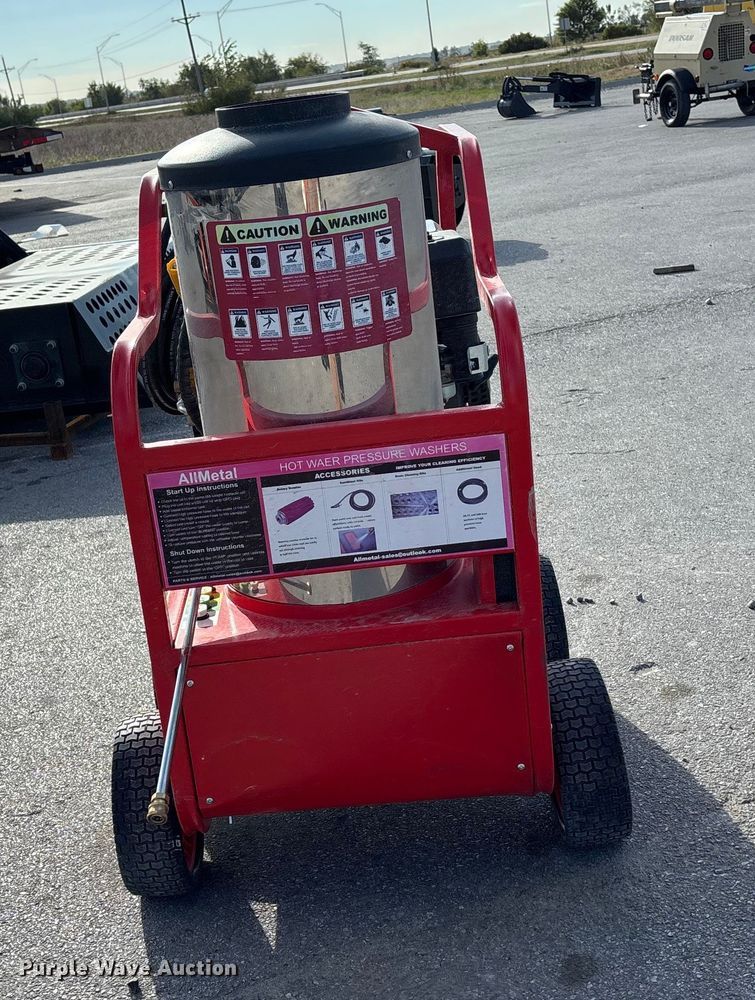 image for item EE4102 Nito hot pressure washer