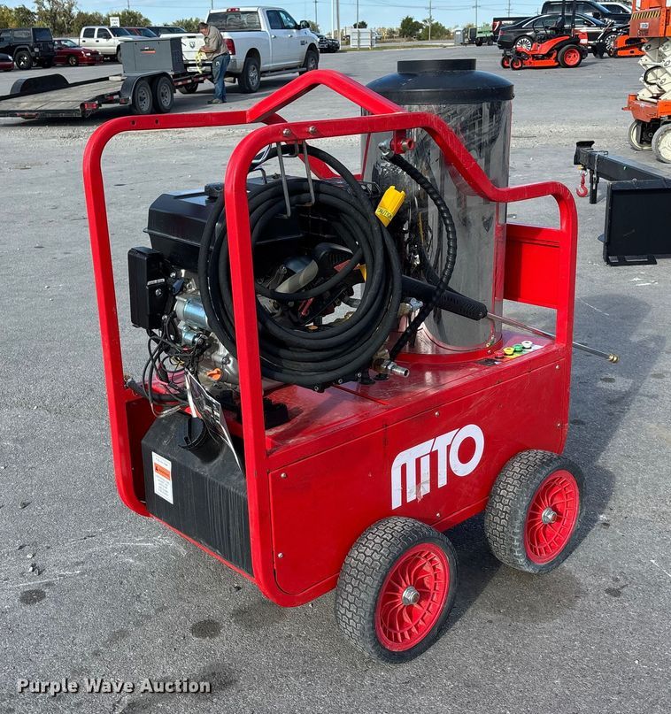 image for item EE4102 Nito hot pressure washer