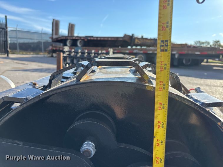 image for item EE4103 2025 GIYI CW59 skid steer vibrator drum roller