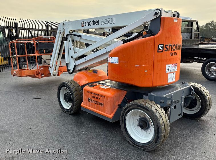 image for item EE4148 2016 Snorkel 846JE boom lift