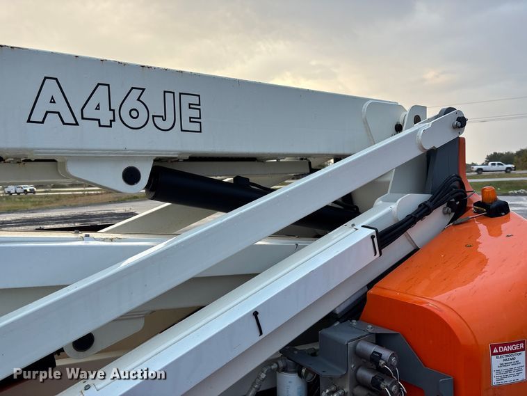 image for item EE4148 2016 Snorkel 846JE boom lift