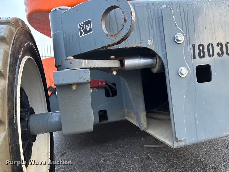 image for item EE4148 2016 Snorkel 846JE boom lift