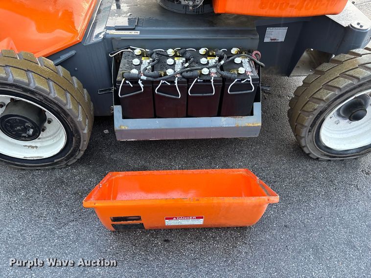 image for item EE4148 2016 Snorkel 846JE boom lift