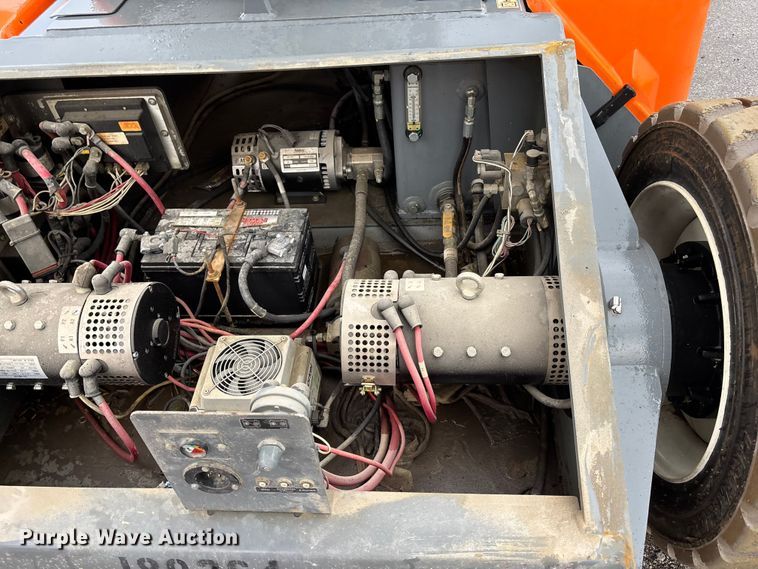 image for item EE4148 2016 Snorkel 846JE boom lift