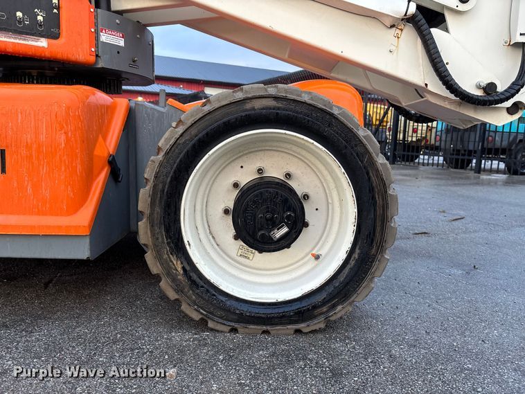 image for item EE4148 2016 Snorkel 846JE boom lift