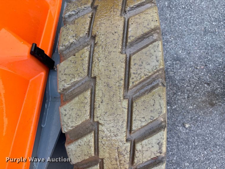 image for item EE4148 2016 Snorkel 846JE boom lift