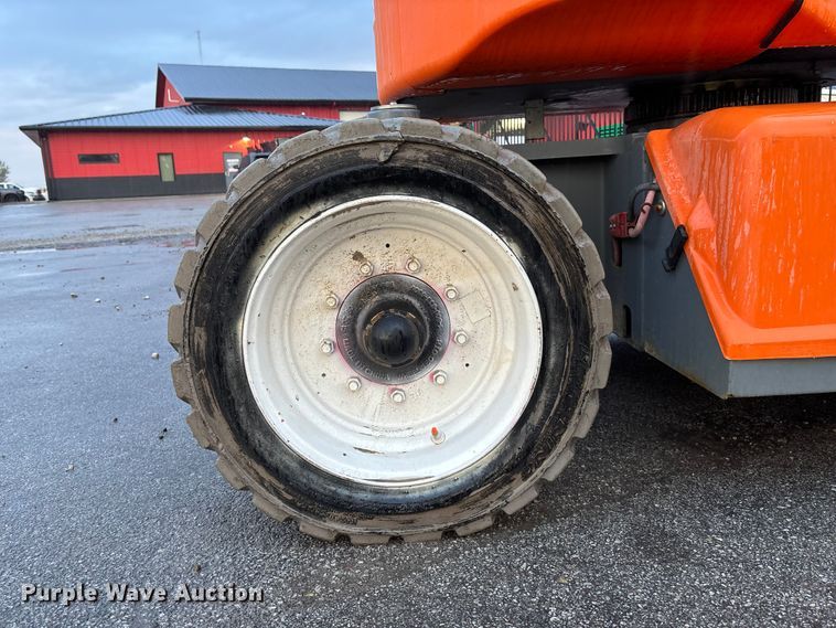 image for item EE4148 2016 Snorkel 846JE boom lift