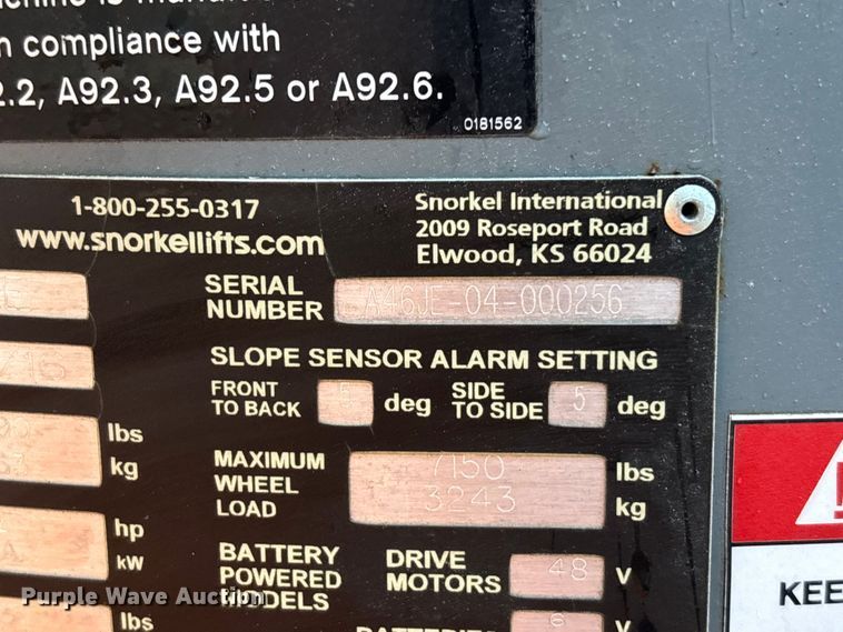 image for item EE4148 2016 Snorkel 846JE boom lift