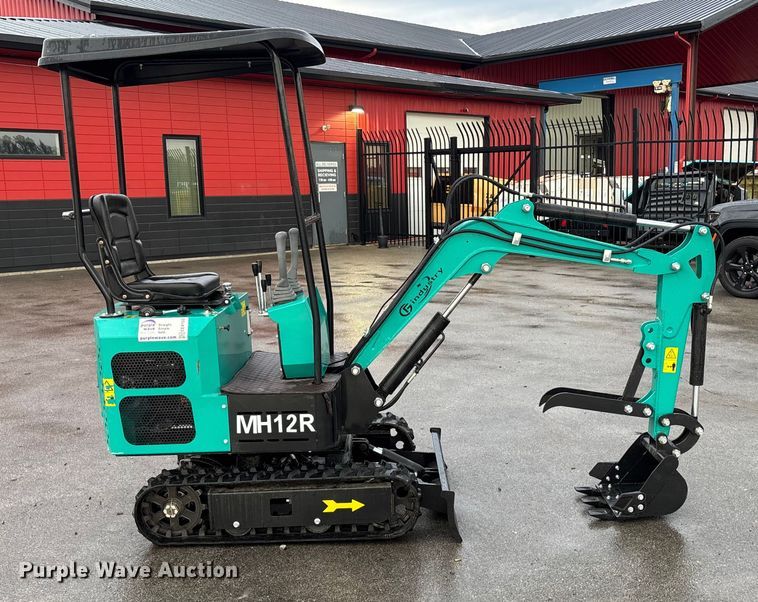 image for item EE4150 2025 CFG industrial MH 12 R mini excavator
