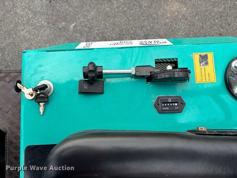 image for item EE4150 2025 CFG industrial MH 12 R mini excavator