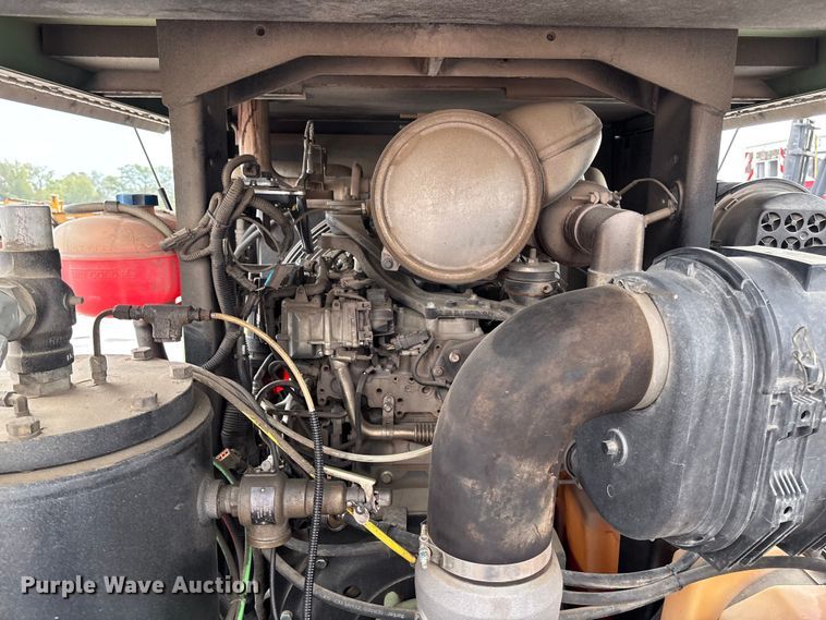 image for item EE4151 2019 Sullair 425DH air compressor