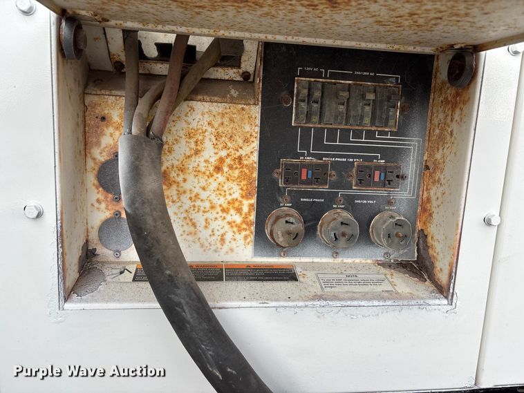 image for item EE4153 Whisperwatt MQ power generator