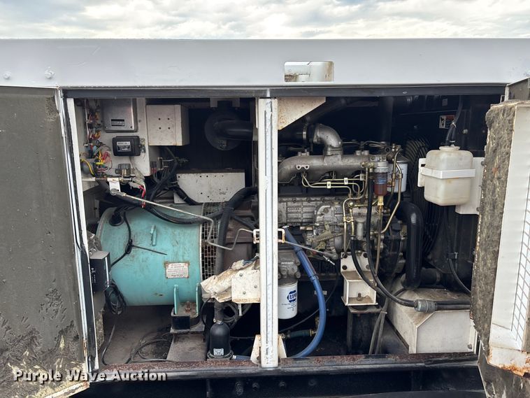 image for item EE4153 Whisperwatt MQ power generator