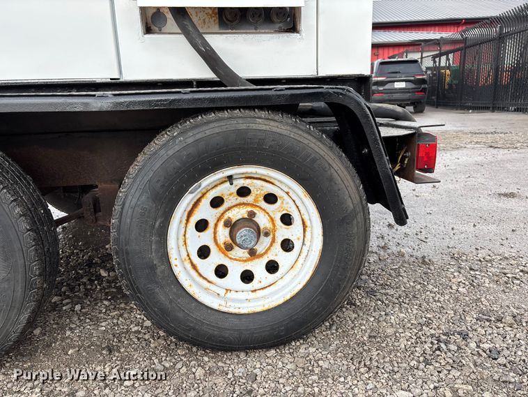 image for item EE4153 Whisperwatt MQ power generator