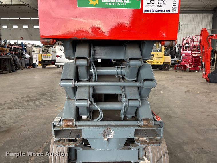 image for item EE4154 2004 Skyjack SJIII 3226 scissor lift