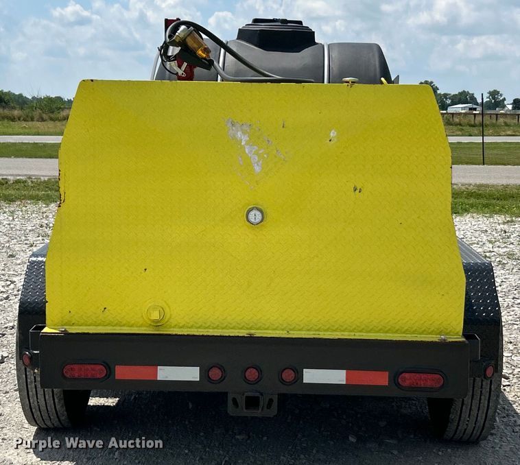 image for item EF2077 2022 Tank Fuel trailer