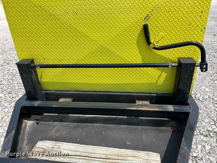 image for item EF2077 2022 Tank Fuel trailer