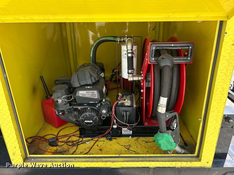 image for item EF2077 2022 Tank Fuel trailer