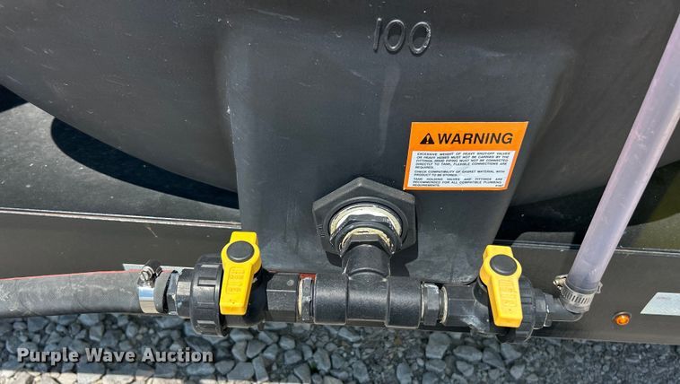 image for item EF2077 2022 Tank Fuel trailer