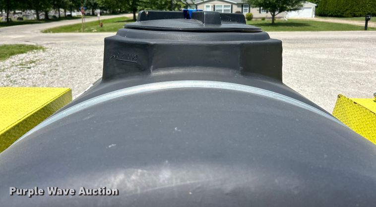 image for item EF2077 2022 Tank Fuel trailer