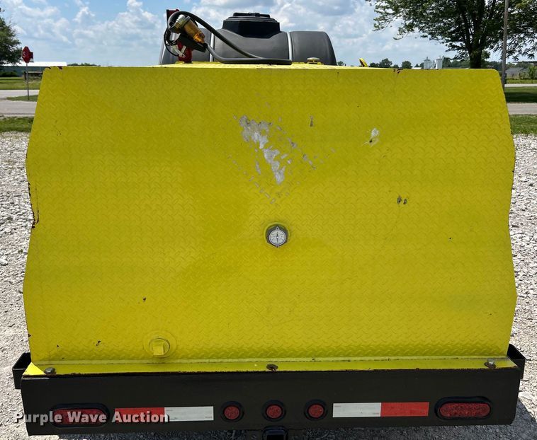 image for item EF2077 2022 Tank Fuel trailer