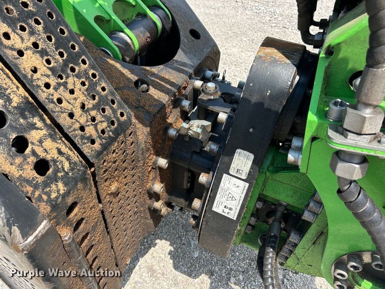 image for item EF2081 2022 Sennebogen 718 tree care material handler