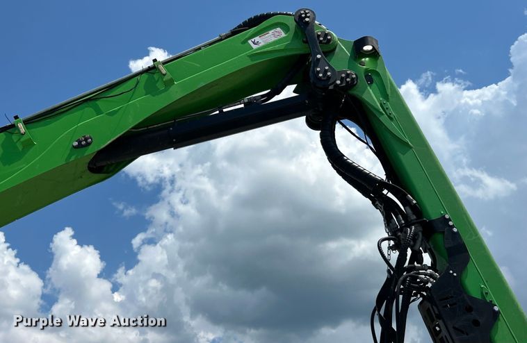 image for item EF2081 2022 Sennebogen 718 tree care material handler