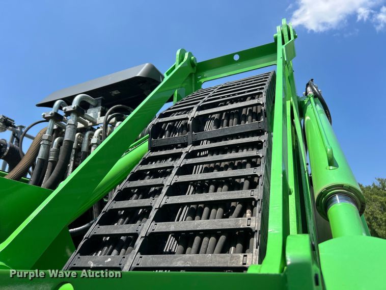 image for item EF2081 2022 Sennebogen 718 tree care material handler