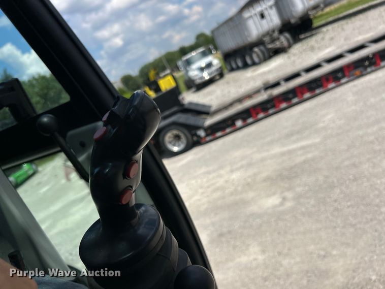 image for item EF2081 2022 Sennebogen 718 tree care material handler