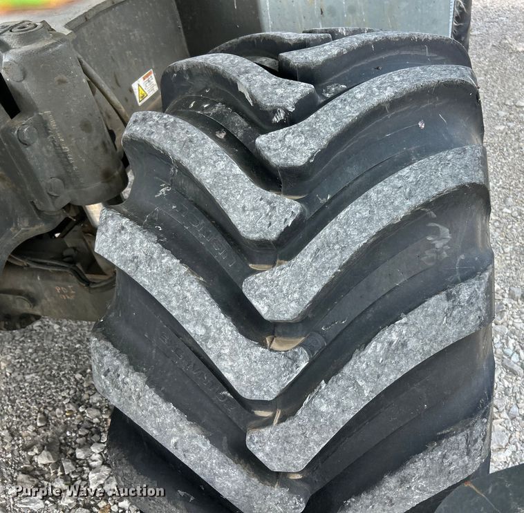 image for item EF2081 2022 Sennebogen 718 tree care material handler