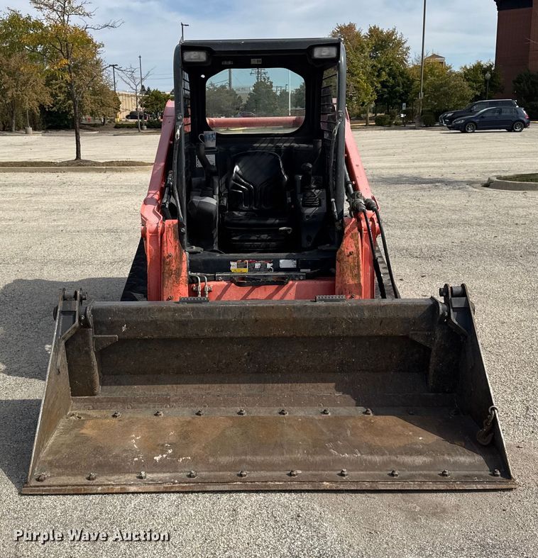 MINI CARGADOR SOBRE ORUGAS KUBOTA SVL652