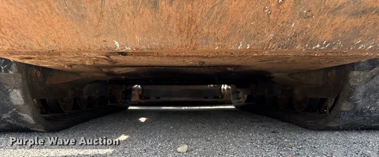 image for item EF2192 Kubota SVL65-2 tracked skid steer loader