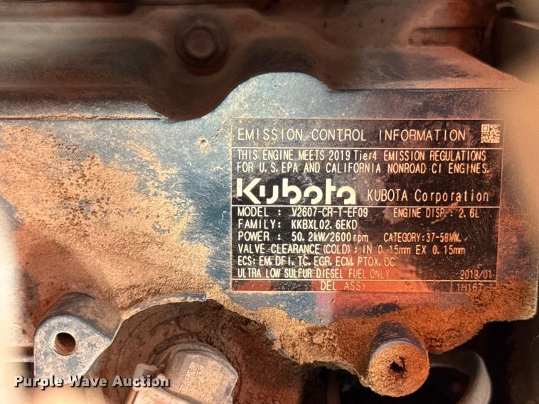 image for item EF2192 Kubota SVL65-2 tracked skid steer loader