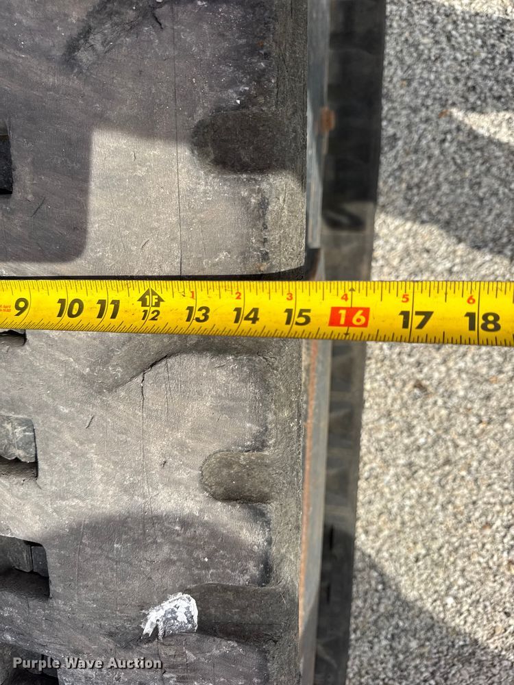 image for item EF2192 Kubota SVL65-2 tracked skid steer loader