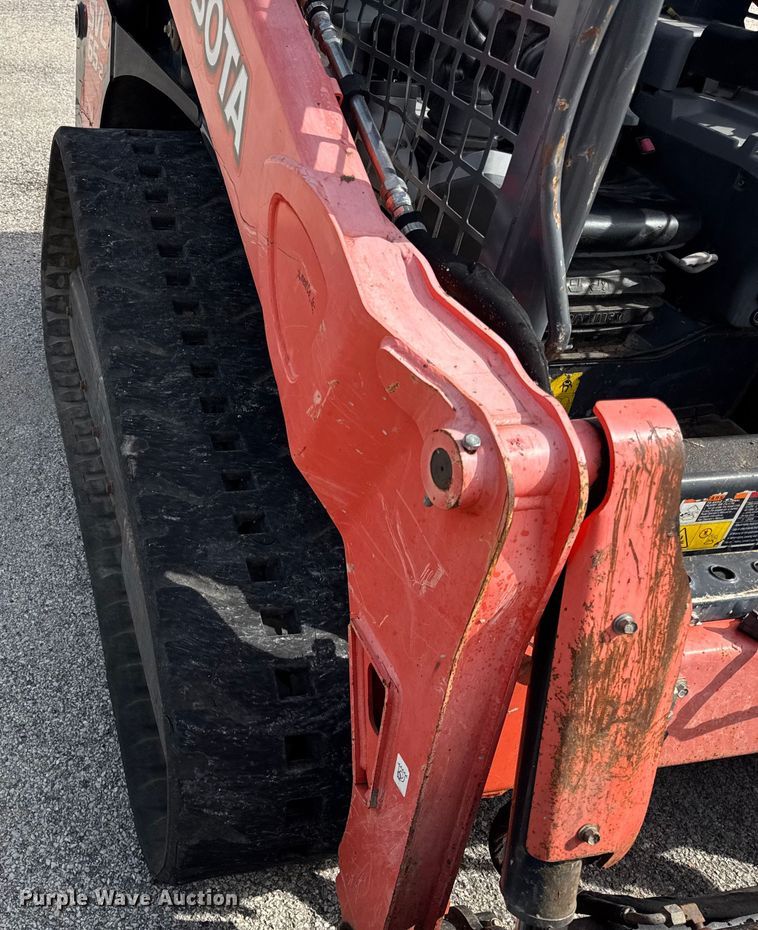 image for item EF2192 Kubota SVL65-2 tracked skid steer loader