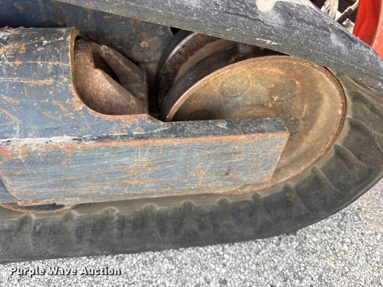 image for item EF2192 Kubota SVL65-2 tracked skid steer loader