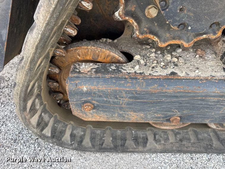 image for item EF2192 Kubota SVL65-2 tracked skid steer loader