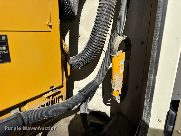 image for item EF2205 2012 Caterpillar XQ100-6 generator