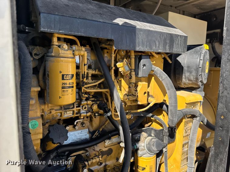 image for item EF2205 2012 Caterpillar XQ100-6 generator