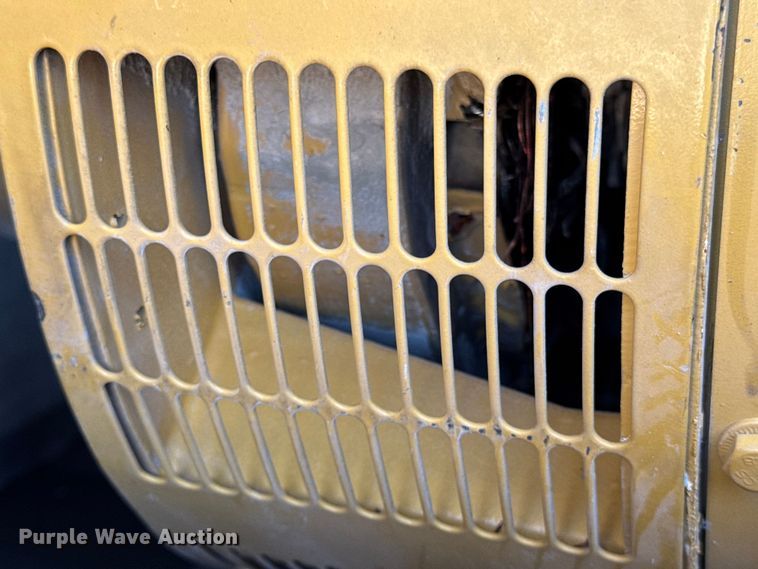 image for item EF2206 2012 Caterpillar XQ100-6 generator