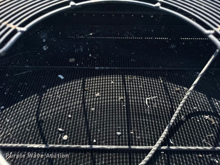 image for item EF2216 Wirtgen  2200  radiator 