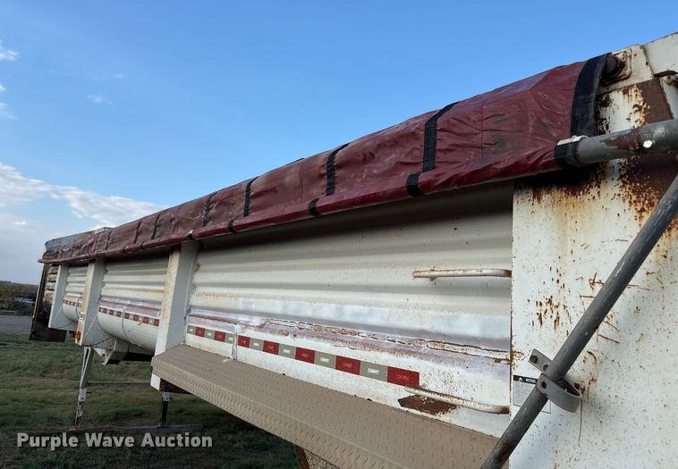 image for item EF6071 2004 Clement LW3834-AIR end dump trailer