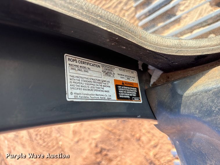 image for item EF6073 2014 John Deere 250G excavator