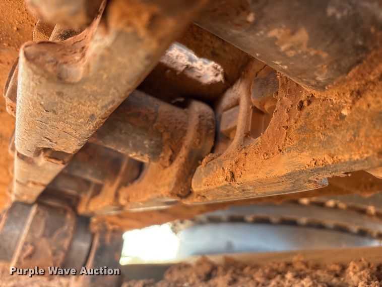 image for item EF6073 2014 John Deere 250G excavator