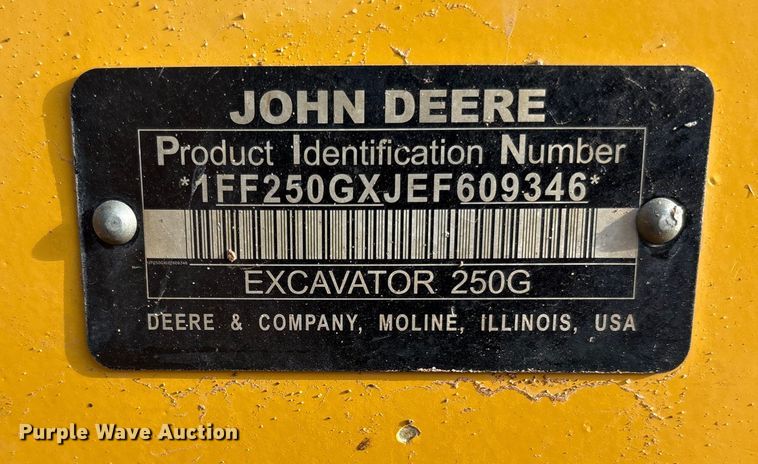 image for item EF6073 2014 John Deere 250G excavator