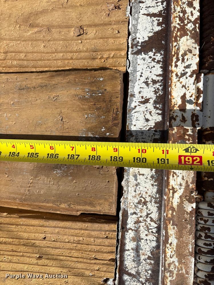 image for item EF6074 2009 W-W  enclosed cargo trailer