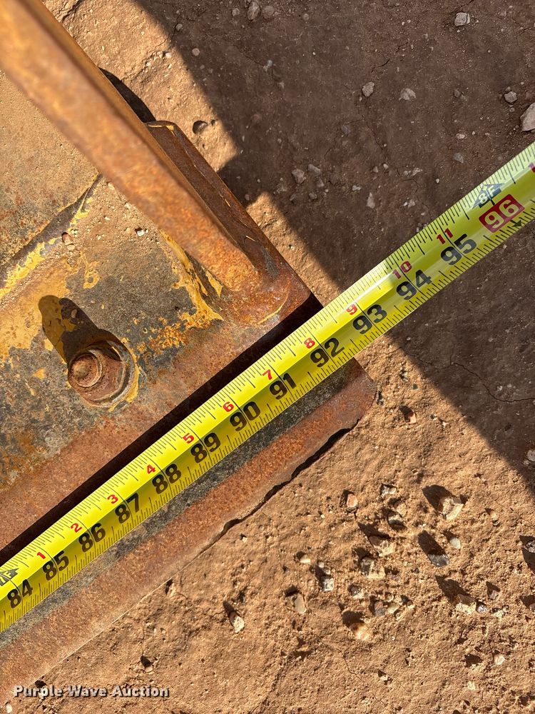 image for item EF6075 2014 John Deere 310SK backhoe