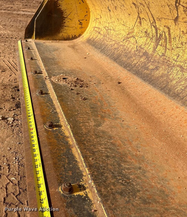 image for item EF6075 2014 John Deere 310SK backhoe