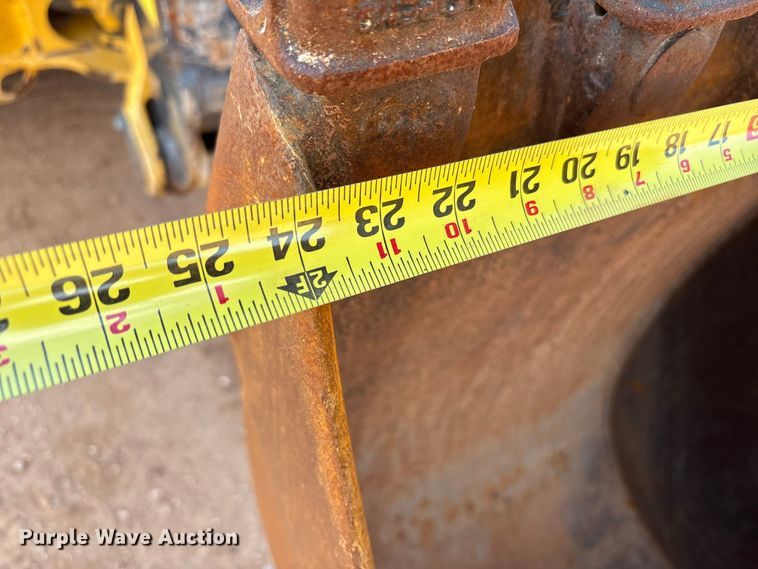 image for item EF6075 2014 John Deere 310SK backhoe